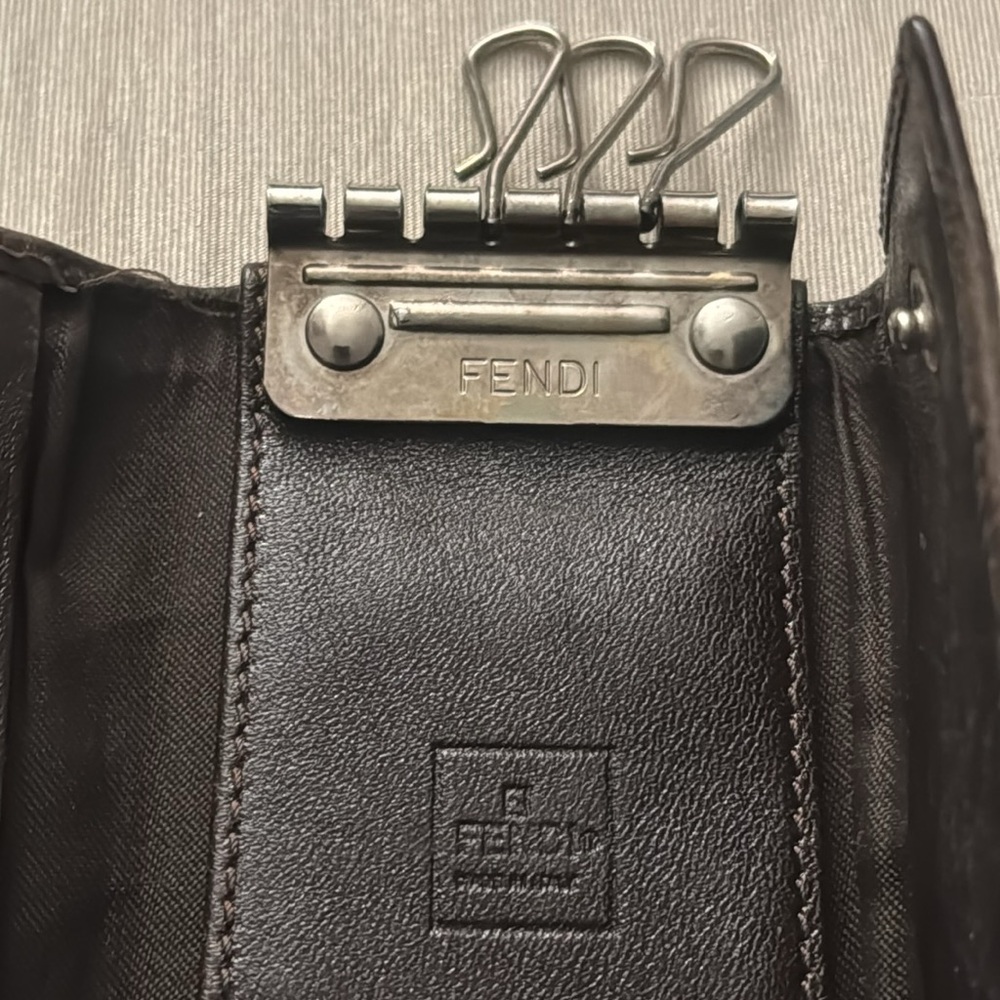 FENDI KeyHolder - Picture 10 of 16